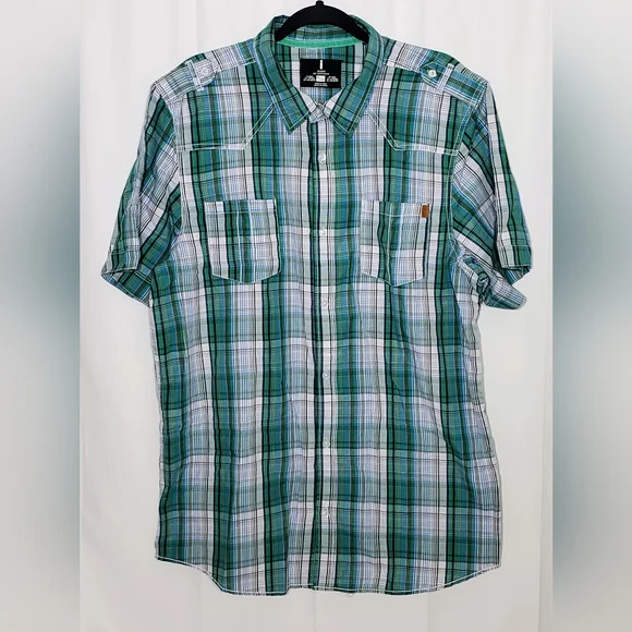Men's XXL plaid Button up. - Picture 2 of 13